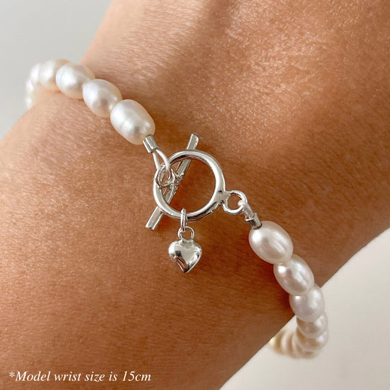 Freshwater Pearls & 925 Sterling Silver Clovia Toggle Bracelet